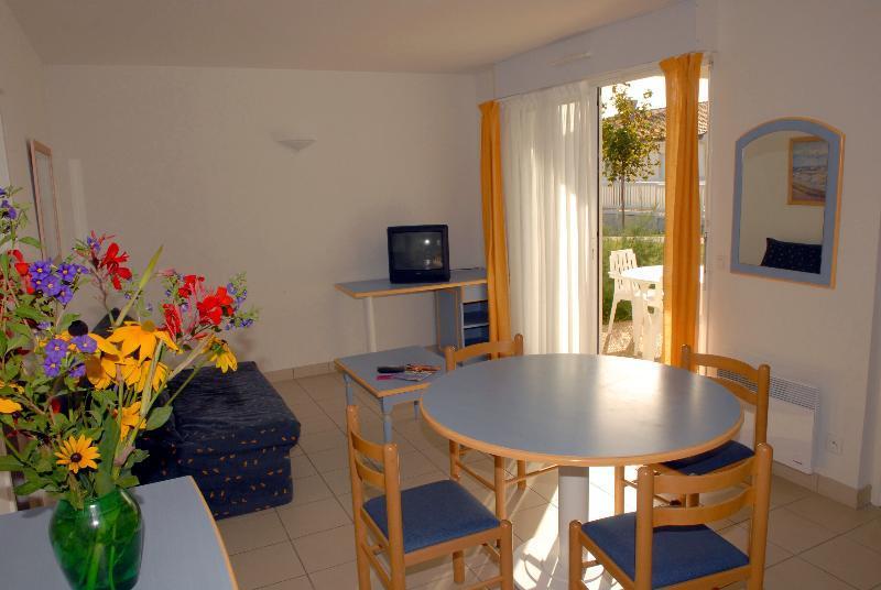 Azureva Aparthotel
