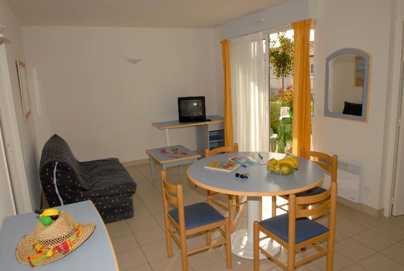 Aparthotel Azureva 3*